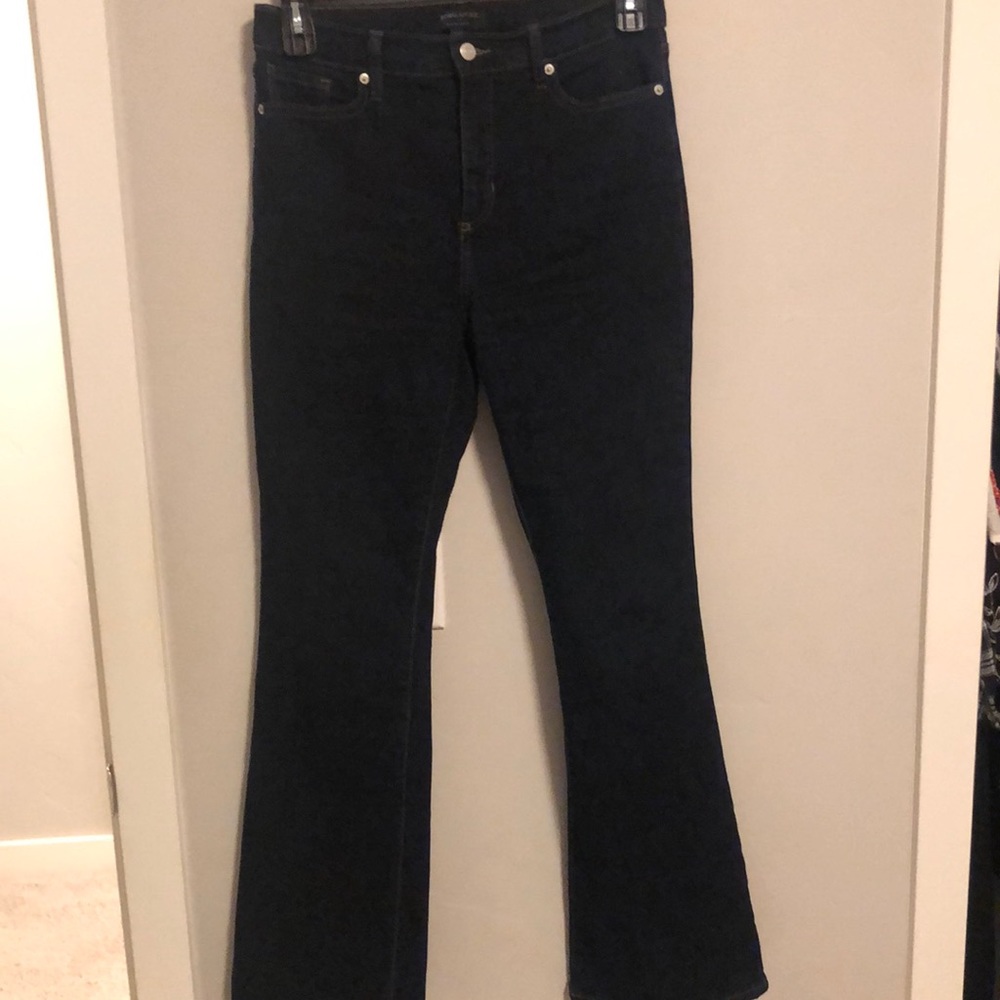 Banana Republic high rise boot cut dark blue jeans💙